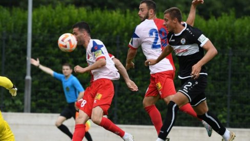 NOVOSAĐANI MAJSTORI REMIJA: Fudbaleri Vojvodine završili i treći pripremni meč nerešenim rezultatom NOVOSAĐANI MAJSTORI REMIJA: Fudbaleri Vojvodine završili i treći pripremni meč nerešenim rezultatom