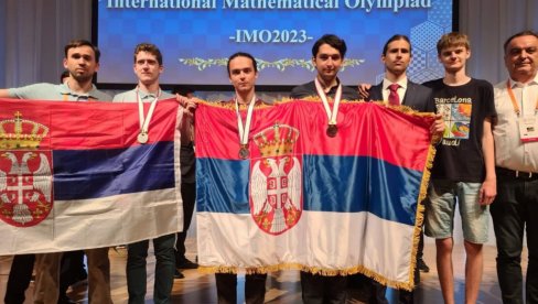 NA NAJLEPŠI NAČIN PROMOVIŠU NAŠU SRBIJU ŠIROM SVETA: Brnabić čestitala gimnazijalcima zbog medalja na matematičkoj olimpijadi NA NAJLEPŠI NAČIN PROMOVIŠU NAŠU SRBIJU ŠIROM SVETA: Brnabić čestitala gimnazijalcima zbog medalja na matematičkoj olimpijadi