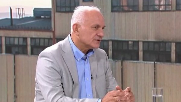 ПОСКУПЉЕЊЕ СТРУЈЕ НИЈЕ ИЗВЕСНО Директор ЕПС-а: Одлука о промени цене тек следи ПОСКУПЉЕЊЕ СТРУЈЕ НИЈЕ ИЗВЕСНО Директор ЕПС-а: Одлука о промени цене тек следи