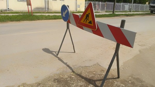РАДОВИ У ВЕЛИКОМ ГРАДИШТУ: Улица Албанске споменице затворена за саобраћај од 17. до 25. јула РАДОВИ У ВЕЛИКОМ ГРАДИШТУ: Улица Албанске споменице затворена за саобраћај од 17. до 25. јула