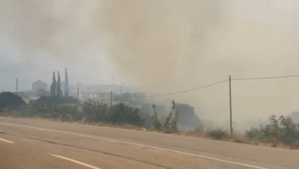 БОРБА СА ВАТРЕНОМ СТИХИЈОМ ТРАЈАЛА ДАНИМА: Пожар у хрватском приморју напокон под контролом БОРБА СА ВАТРЕНОМ СТИХИЈОМ ТРАЈАЛА ДАНИМА: Пожар у хрватском приморју напокон под контролом