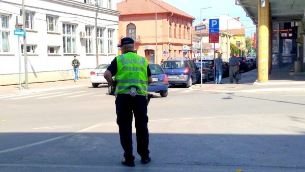 КОНТРОЛА ТОКОМ ВИКЕНДА: Из саобраћаја искључено 19 возача због алкохола и наркотика