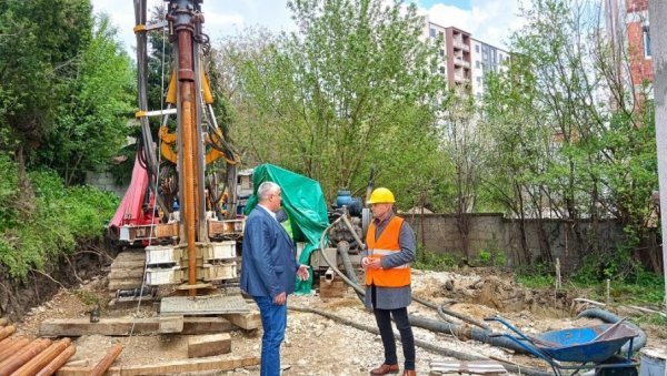 Бунари чекају анализе Младеновачки Штаб за ванредне ситуације реаговао после поплава у општини Бунари чекају анализе Младеновачки Штаб за ванредне ситуације реаговао после поплава у општини