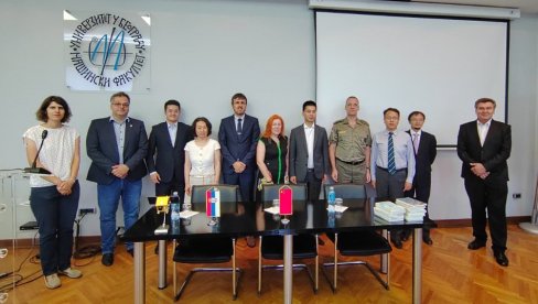 ZAJEDNIČKA KOSMIČKA ISTRAŽIVANJA S KINOM: Na Mašinskom fakultetu održan sastanak stručnjaka iz više oblasti ZAJEDNIČKA KOSMIČKA ISTRAŽIVANJA S KINOM: Na Mašinskom fakultetu održan sastanak stručnjaka iz više oblasti