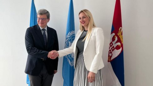 MINISTARKA TANASKOVIĆ U BUDIMPEŠTI: FAO spreman da pomogne Srbiji u sanaciji šteta od poplava (FOTO) MINISTARKA TANASKOVIĆ U BUDIMPEŠTI: FAO spreman da pomogne Srbiji u sanaciji šteta od poplava (FOTO)