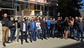 НИСМО ИЗАЗВАЛИ НИКАКАВ ИНЦИДЕНТ: У Основном суду у Никшићу настављено суђење Србима НИСМО ИЗАЗВАЛИ НИКАКАВ ИНЦИДЕНТ: У Основном суду у Никшићу настављено суђење Србима