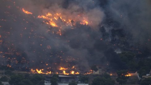 MI SMO U RATU SA POŽARIMA Micotakis: Uprkos vatri nijedan život nije izgubljen