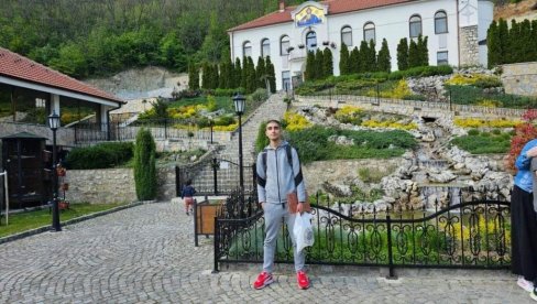 SANJA IZLEČENJE I DA BUDE UČITELJ: Aleksandar Kizić iz Varvarina hrabro se bori sa multiplom sklerozom