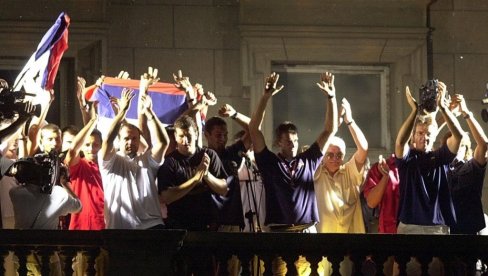 VREMEPLOV GOL FURIJE KAO ZAČARAN: Vaterpolisti Jugoslavije u finalu SP u Fukuoki izgubili od Španije sa 4:2 VREMEPLOV GOL FURIJE KAO ZAČARAN: Vaterpolisti Jugoslavije u finalu SP u Fukuoki izgubili od Španije sa 4:2