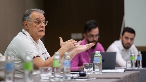 ЧОВИЋ СЕ ОГЛАСИО О ПОЈАЧАЊИМА: Председник Звезде открио да ли ће још неко обући црвено-бели дрес