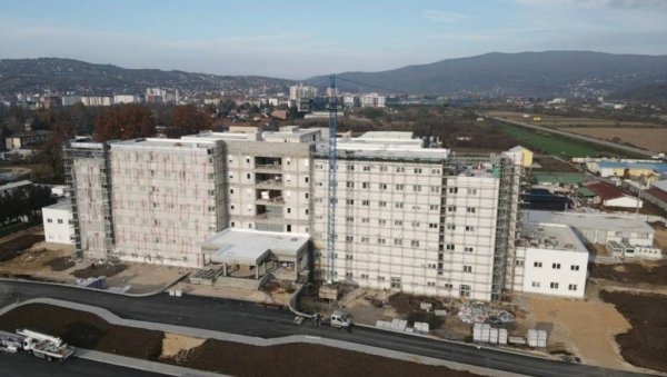 СРПСКА ГРАДИ ТРИ НОВЕ БОЛНИЦЕ: Здравстевни систем повећава број услуга и смештајнe капацитете СРПСКА ГРАДИ ТРИ НОВЕ БОЛНИЦЕ: Здравстевни систем повећава број услуга и смештајнe капацитете