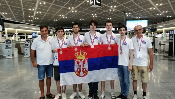 Пет медаља за екипу Србије на Међународној олимпијади из физике Пет медаља за екипу Србије на Међународној олимпијади из физике