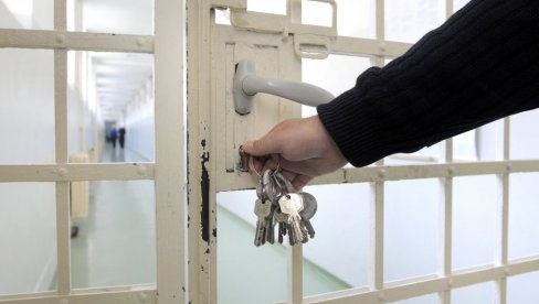 UBIO TRI SINA, PA OSUĐEN NA DOŽIVOTNU: Stravičan zločin u SAD UBIO TRI SINA, PA OSUĐEN NA DOŽIVOTNU: Stravičan zločin u SAD