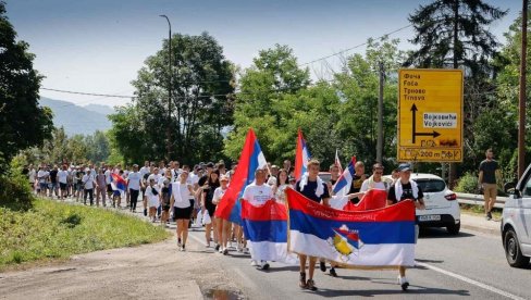 SEĆANJE NA ODBRANU ILIDŽE: U Vojkovićima obeležavanje manifestacije 4. avgust - da se ne zaboravi SEĆANJE NA ODBRANU ILIDŽE: U Vojkovićima obeležavanje manifestacije 4. avgust - da se ne zaboravi