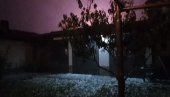 СУПЕРЋЕЛИЈСКА ОЛУЈА ОПУСТОШИЛА СЛОВЕНИЈУ: Падао град величине јајета (ФОТО/ВИДЕО) СУПЕРЋЕЛИЈСКА ОЛУЈА ОПУСТОШИЛА СЛОВЕНИЈУ: Падао град величине јајета (ФОТО/ВИДЕО)