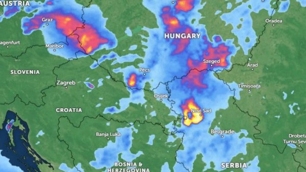 ОЛУЈНО ЧУДОВИШТЕ СЕ НАДВИЛО НАД РЕГИОНОМ: Нова суперћелијска олуја већ почела да прави хаос - У окружењу упаљени аларми (ФОТО/ВИДЕО) ОЛУЈНО ЧУДОВИШТЕ СЕ НАДВИЛО НАД РЕГИОНОМ: Нова суперћелијска олуја већ почела да прави хаос - У окружењу упаљени аларми (ФОТО/ВИДЕО)