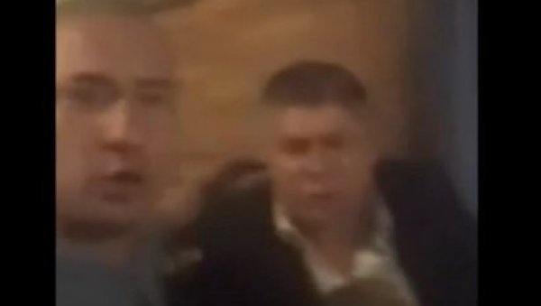 ОСВАНУО СНИМАК УСТАШКОГ ДИВЉАЊА: Хрватски неонациста пева песму о клању Срба и велича злочине НДХ (ВИДЕО) ОСВАНУО СНИМАК УСТАШКОГ ДИВЉАЊА: Хрватски неонациста пева песму о клању Срба и велича злочине НДХ (ВИДЕО)