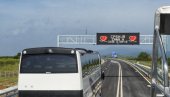 ПРЕДСЕДНИК ПОНОСАН: Србија гради највећи број саобраћајница у Европи ПРЕДСЕДНИК ПОНОСАН: Србија гради највећи број саобраћајница у Европи