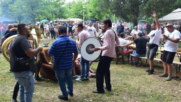 ЦРЕВАРИЈАДА У ЋУПРИЈИ: Гастрономска манифестација у недељу