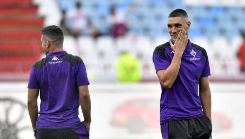 MILENKOVIĆ I FIORENTINA UBEDLJIVI: Sjajno izdanje Samardžića i Lazića