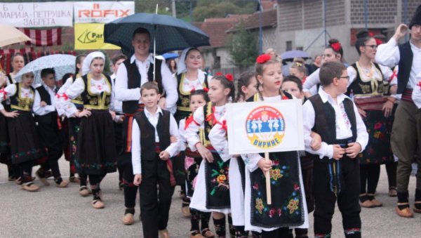 САБОР ИЗВОРНОГ НАРОДНОГ СТВАРАЛАШТВА: У Забреги догађај посвећен Светој Огњеној Марији САБОР ИЗВОРНОГ НАРОДНОГ СТВАРАЛАШТВА: У Забреги догађај посвећен Светој Огњеној Марији