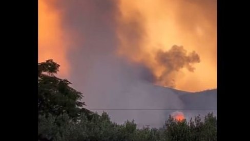 HAOS U VOLOSU DOSTIŽE VRHUNAC: LJudi beže pred vatrom, zvona na crkvama zvone na uzbunu, vojska hitno izmešta avione (VIDEO)