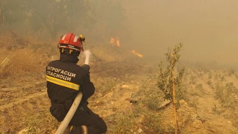 PRVE FOTOGRAFIJE SRPSKIH HEROJA IZ PLAMENA NA RODOSU Tu smo da damo svoj maksimum (FOTO)