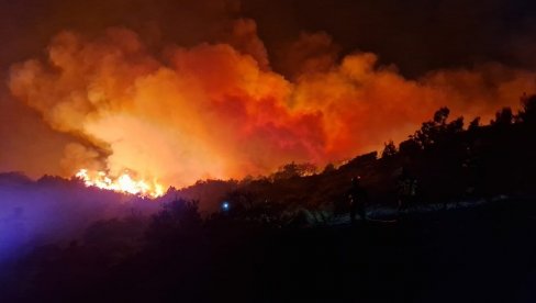 ХАПШЕЊЕ ЗБОГ ПОЖАРА: Огласила се хрватска полиција, ево какво је стање на Чиову (ВИДЕО) ХАПШЕЊЕ ЗБОГ ПОЖАРА: Огласила се хрватска полиција, ево какво је стање на Чиову (ВИДЕО)