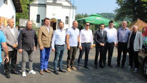 LOPARSKA VEZA ZA PRIMER: Manifestacija Zavičaj u srcu - susreti sa rasejanjem