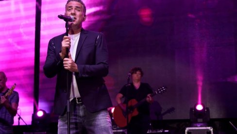 NOĆ ZA PAMĆENJE: Koncert Željka Joksimovića u Vrnjačkoj Banji NOĆ ZA PAMĆENJE: Koncert Željka Joksimovića u Vrnjačkoj Banji