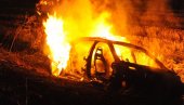 PORŠE POTPUNO IZGOREO: Lančani sudar na putu Kraljevo-Vrnjačka Banja PORŠE POTPUNO IZGOREO: Lančani sudar na putu Kraljevo-Vrnjačka Banja