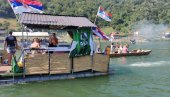 REGATA NA DRINSKOM JEZERU: Uživanje i negovanje kulture sećanja (FOTO) REGATA NA DRINSKOM JEZERU: Uživanje i negovanje kulture sećanja (FOTO)