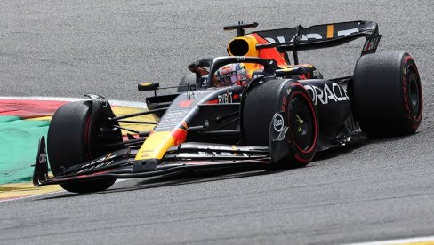 BOLIDI F1 PONOVO NA STAZI: Kreću predsezona testiranja BOLIDI F1 PONOVO NA STAZI: Kreću predsezona testiranja