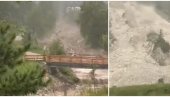 HAOS U ITALIJI: Nevreme izazvalo veliki odron, bujice nose sve pred sobom (VIDEO) HAOS U ITALIJI: Nevreme izazvalo veliki odron, bujice nose sve pred sobom (VIDEO)