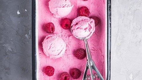 NAJVEĆI SVETSKI PROIZVOĐAČ PRESTAJE DA PRAVI SLADOLED: Otpuštaju 16.000 radnika, a evo čime će se dalje baviti