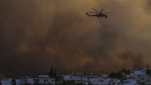 OPET LOŠE VESTI IZ GRČKE: Izbio požar na još jednom ostrvu, izdata naredba za evakuaciju, skoro stotinu vatrogasaca na terenu OPET LOŠE VESTI IZ GRČKE: Izbio požar na još jednom ostrvu, izdata naredba za evakuaciju, skoro stotinu vatrogasaca na terenu