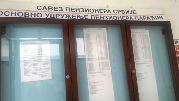 ПОМОЋ ПАРАЋИНСКИМ ПЕНЗИОНЕРИМА: Пакети за кориснике са најнижим примањима ПОМОЋ ПАРАЋИНСКИМ ПЕНЗИОНЕРИМА: Пакети за кориснике са најнижим примањима