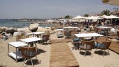 ПАПРЕНО! Свемирске цене само за кревет у Грчкој - туристи бесни, жалбе не престају да стижу