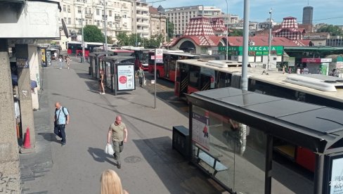 IZMENE U SAOBRAĆAJU DO 11 AVGUSTA: Okretnica na Zelenom vencu u Beogradu biće zatvorena IZMENE U SAOBRAĆAJU DO 11 AVGUSTA: Okretnica na Zelenom vencu u Beogradu biće zatvorena