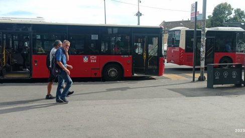 ОВА УЛИЦА У БЕОГРАДУ ОД СУТРА ЗАТВОРЕНА ЗА САОБРАЋАЈ: Мења се траса 4 линије градског превоза, ево и до када ОВА УЛИЦА У БЕОГРАДУ ОД СУТРА ЗАТВОРЕНА ЗА САОБРАЋАЈ: Мења се траса 4 линије градског превоза, ево и до када
