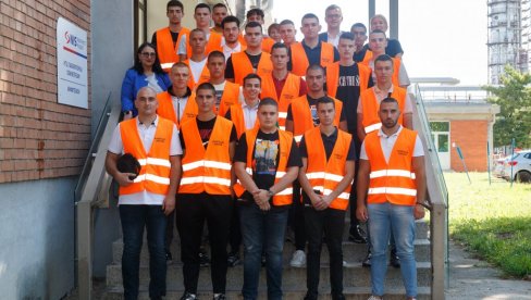 Počela druga sezona prakse za operatere u Rafineriji i Naftnim servisima NIS-a Počela druga sezona prakse za operatere u Rafineriji i Naftnim servisima NIS-a
