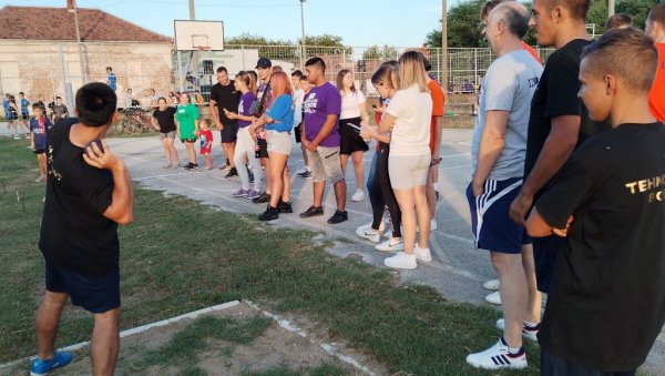“МИХОЉСКИ СУСРЕТИ“: Надметања представника села свилајначке општине (ФОТО) “МИХОЉСКИ СУСРЕТИ“: Надметања представника села свилајначке општине (ФОТО)