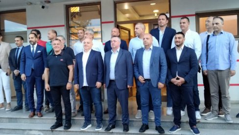 DEVET KLUBOVA POD „CRVENO-BELOM“ ZASTAVOM: Revitalizovan rad Sportskog društva Vojvodina DEVET KLUBOVA POD „CRVENO-BELOM“ ZASTAVOM: Revitalizovan rad Sportskog društva Vojvodina