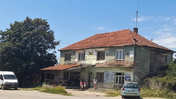 ОБДУКЦИЈА РАСВЕТЉАВА НЕСВАКИДАШЊУ ТРАГЕДИЈУ: Мистериозна смрт ловца у селу Разгојна у околини Лесковца ОБДУКЦИЈА РАСВЕТЉАВА НЕСВАКИДАШЊУ ТРАГЕДИЈУ: Мистериозна смрт ловца у селу Разгојна у околини Лесковца