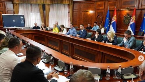 PUNO POSLA JE PRED NAMA! Održana sednica Koordinacionog tima za praćenje realizacije EKSPO 2027 - Oglasio se ministar Mali (FOTO) PUNO POSLA JE PRED NAMA! Održana sednica Koordinacionog tima za praćenje realizacije EKSPO 2027 - Oglasio se ministar Mali (FOTO)