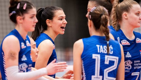 НИШТА ОД ОСМИНЕ ФИНАЛА: Опет тај тај-брејк! Српске наде играће за 17. место на У19 Светском првенству за одбојкашице НИШТА ОД ОСМИНЕ ФИНАЛА: Опет тај тај-брејк! Српске наде играће за 17. место на У19 Светском првенству за одбојкашице