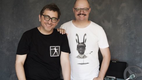 KRITIČKI VODIČ KROZ SRPSKI FILM: Sabrani tekstovi Zorana Jankovića i Đorđa Bajića KRITIČKI VODIČ KROZ SRPSKI FILM: Sabrani tekstovi Zorana Jankovića i Đorđa Bajića