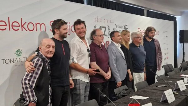 ПРЕД ЖИРИЈЕМ 15 ФИЛМОВА: У Врњачкој Бањи се од 12. до 17. авгиста одржава 47. Фестивал филмског сценарија ПРЕД ЖИРИЈЕМ 15 ФИЛМОВА: У Врњачкој Бањи се од 12. до 17. авгиста одржава 47. Фестивал филмског сценарија