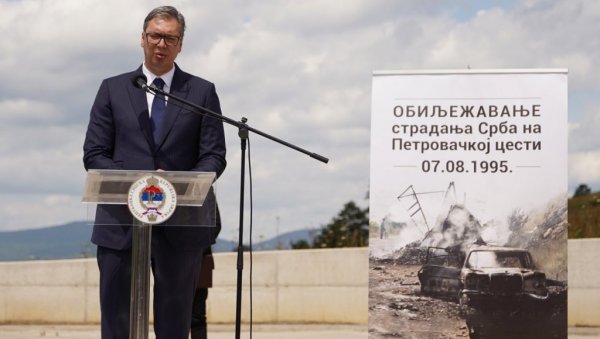 ВУЧИЋ: Поклонивши се сенима убијене деце на Петровачкој цести, обећали смо да их никада нећемо заборавити ВУЧИЋ: Поклонивши се сенима убијене деце на Петровачкој цести, обећали смо да их никада нећемо заборавити