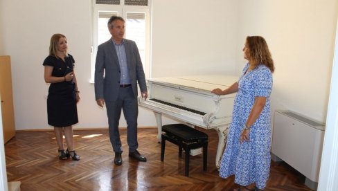 ZA JOŠ BOLJE REZULTATE: Muzička škola ,,Stevan Mokranjac u Vranju dobila novi prostor ZA JOŠ BOLJE REZULTATE: Muzička škola ,,Stevan Mokranjac u Vranju dobila novi prostor